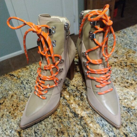 Steve Madden Womens Karey Leather Pointed Toe Ankle Boots US 8.5 EUC - Picture 2 of 12